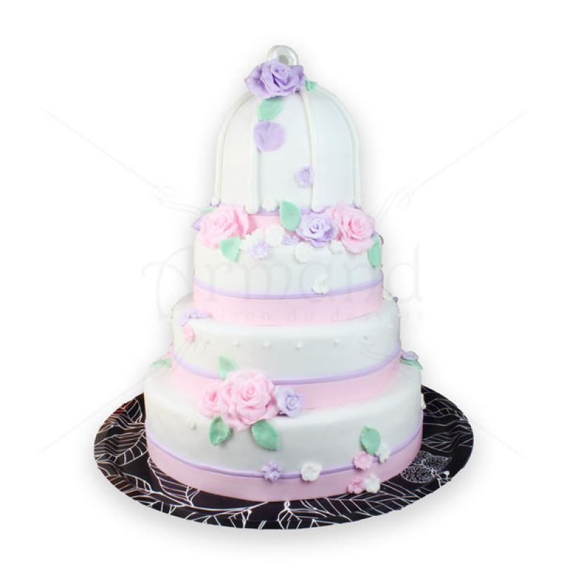 Tort Botez Colivie si trandafiri pastel