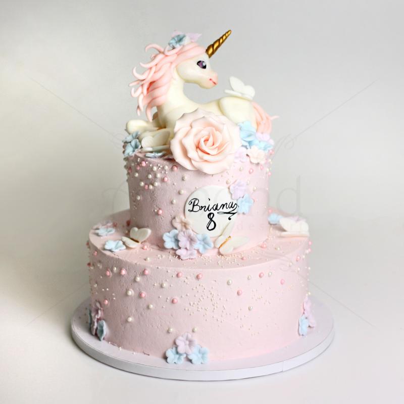 Tort Elegant Unicorn si Trandafiri Pastel